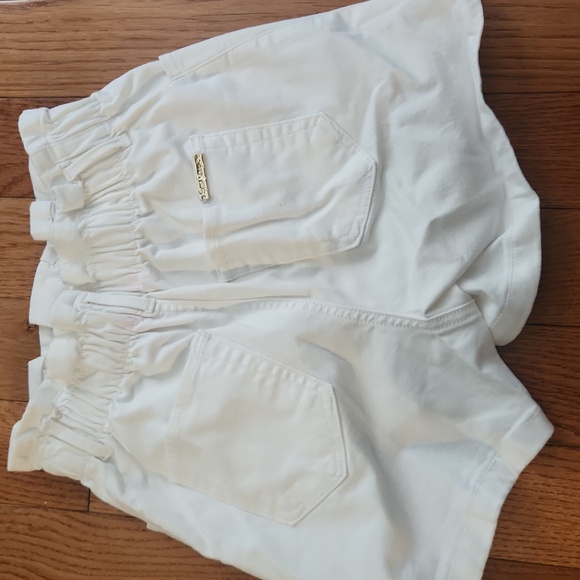 High waisted Lilly Pulitzer shorts size 2 - Picture 3 of 4